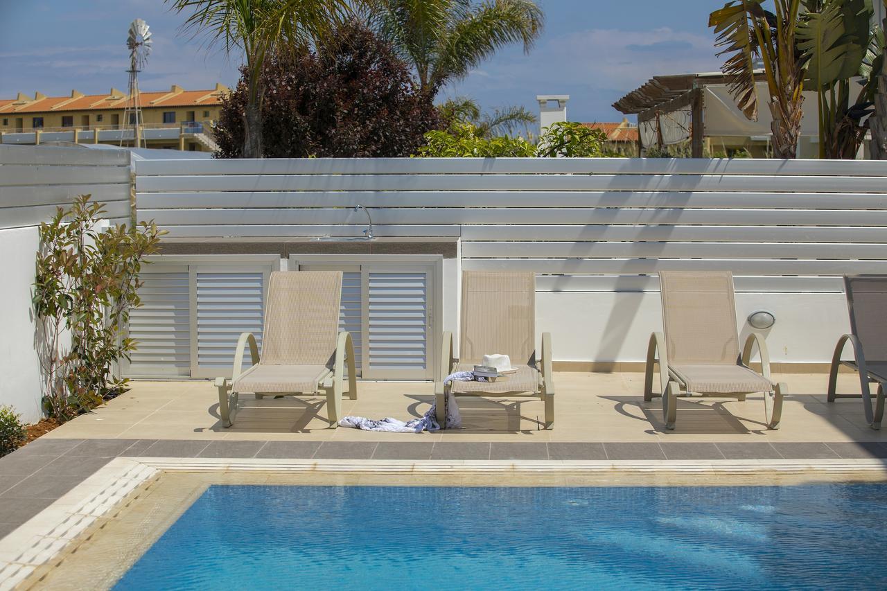 Villa Posidonas 9 Pernera Bagian luar foto