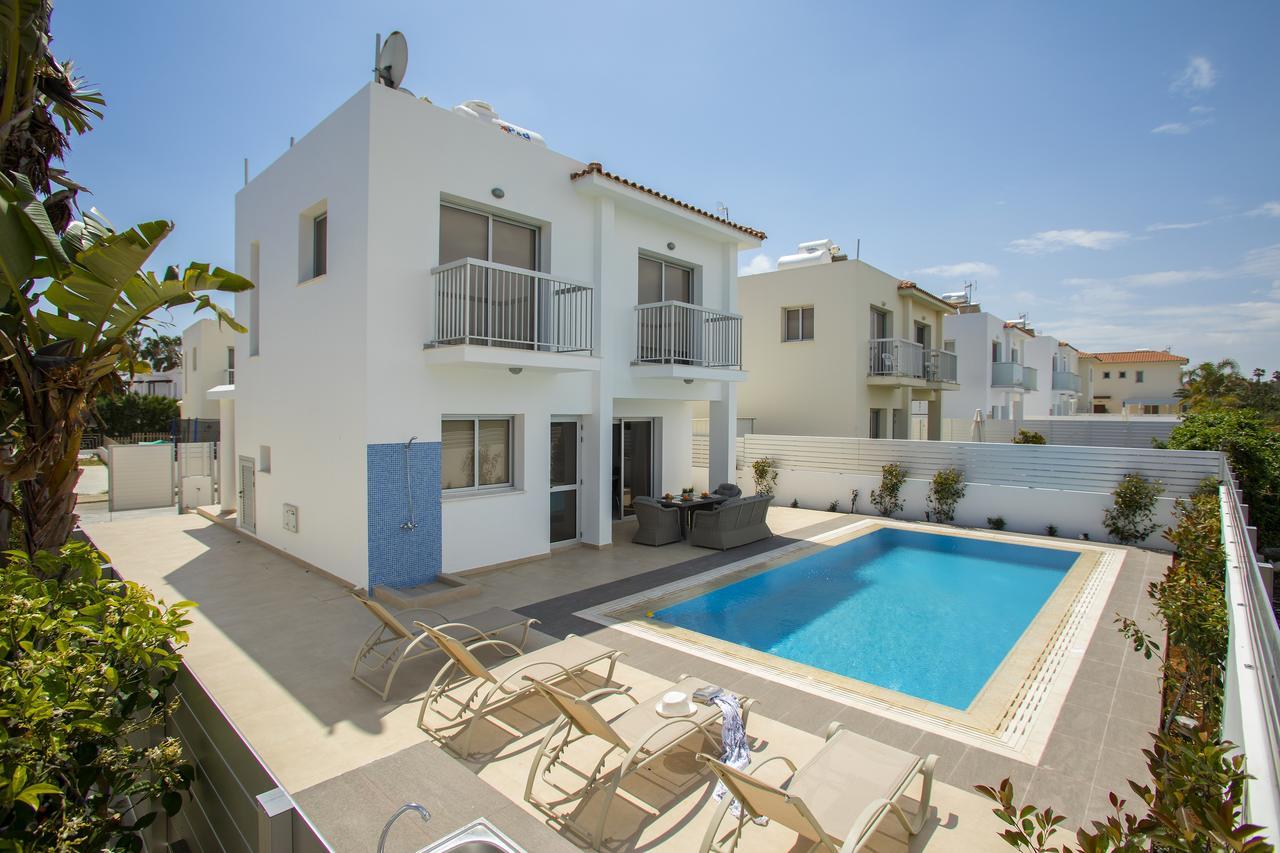 Villa Posidonas 9 Pernera Bagian luar foto